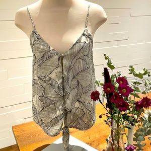 (2/$20) NWT Sienna Sky B+W Camisole L